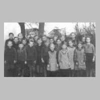082-0051 Klassenbild der Schule Reipen 1941-42, viertes bis achtes Schuljahr .JPG